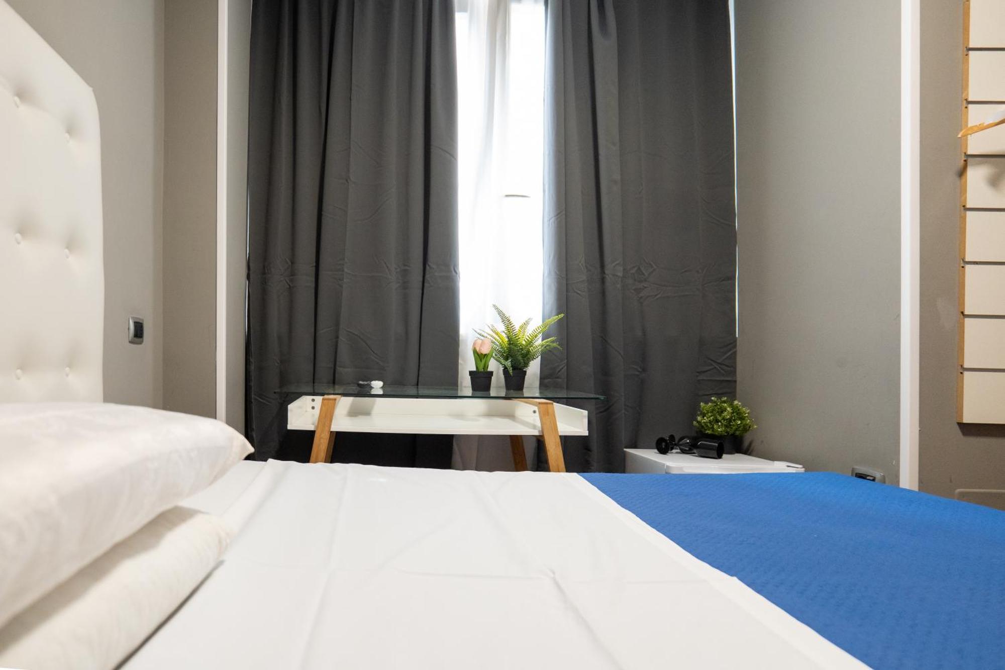 Dalmazia 33 Hotel Salerno Buitenkant foto